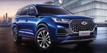 Mobil Chery Tiggo 8
