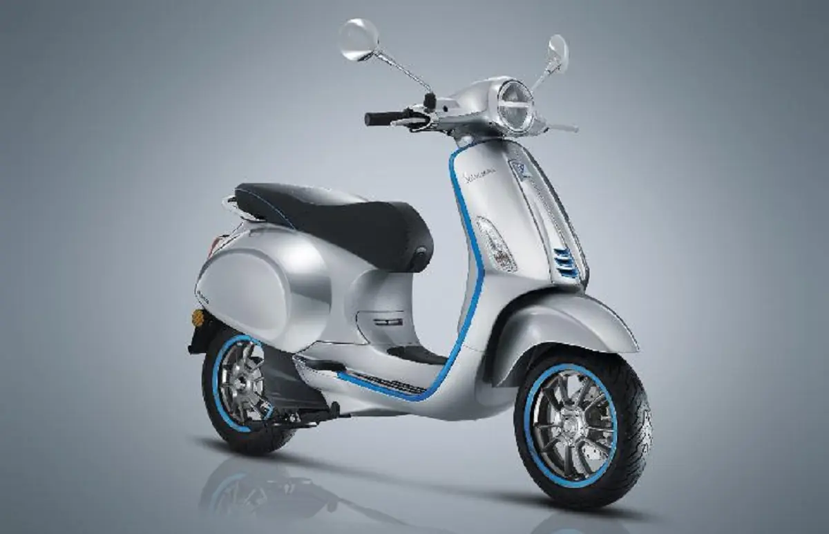 Motor listrik vespa elettrica sebelumnya hanya tersedia satu warna saja