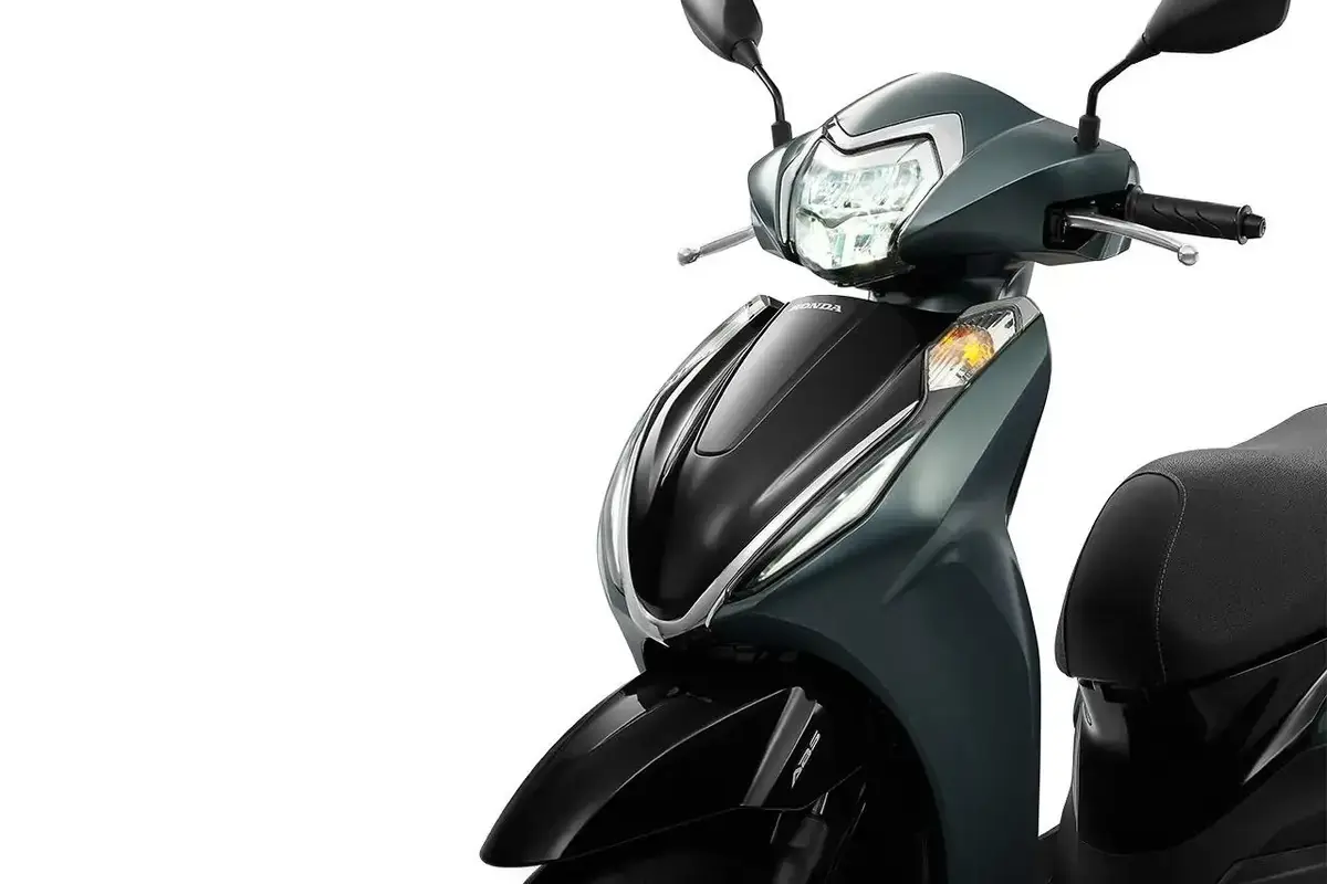 Honda lead