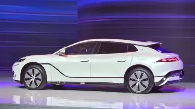 Mobil listrik mewah byd denza z9 gt resmi diluncurkan booking fee rp 50 juta