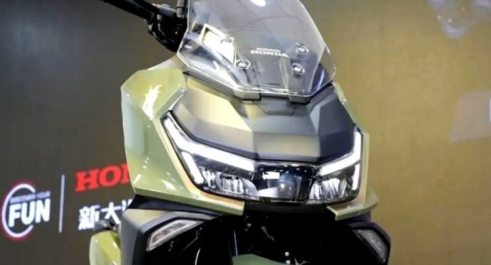 Lewat perusahaan patungan sundiro honda, skutik bongsor bernama honda ns150gx resmi dirilis di pasar otomotif tiongkok.